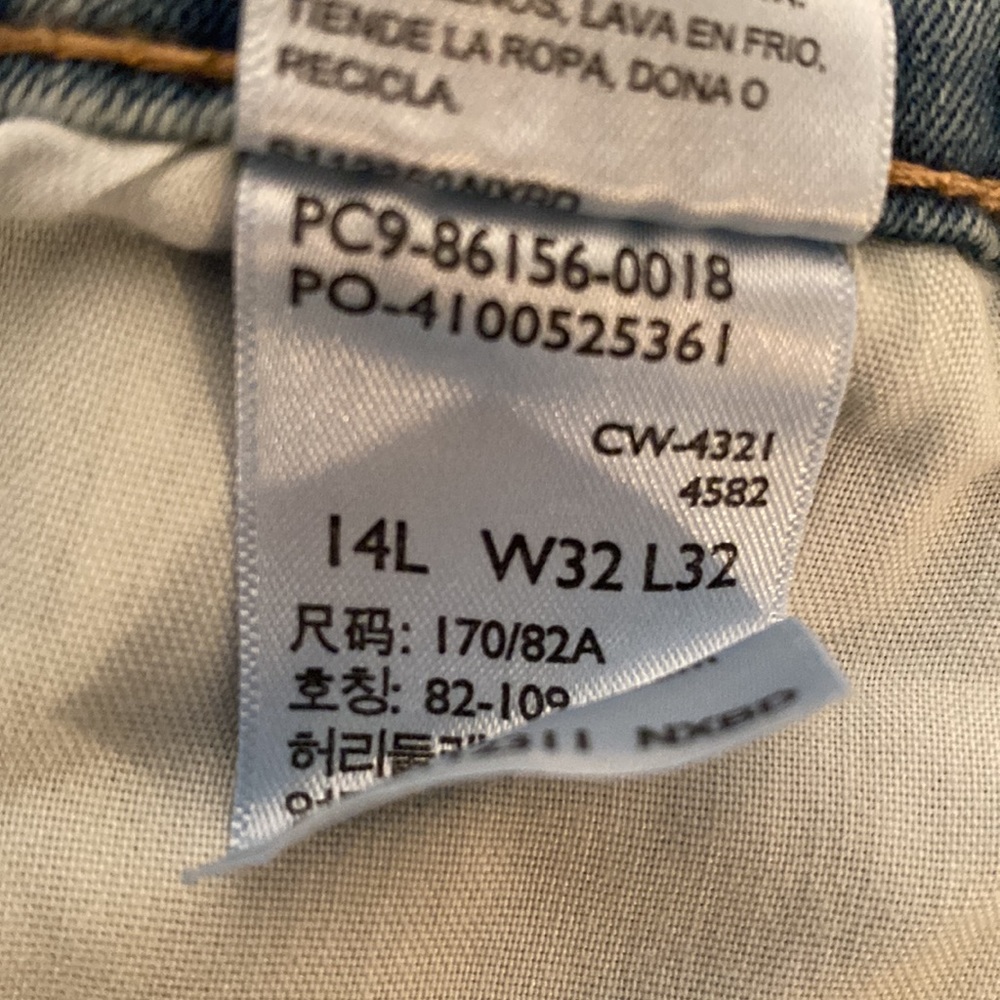 Brand New Denizen High-Rise Skinny Jeans…size 14L - Picture 4 of 8